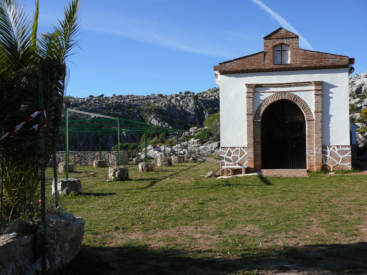 Puerto del Correo - Ronda (province de Málaga) Chapelle au sommet de Montejaque 