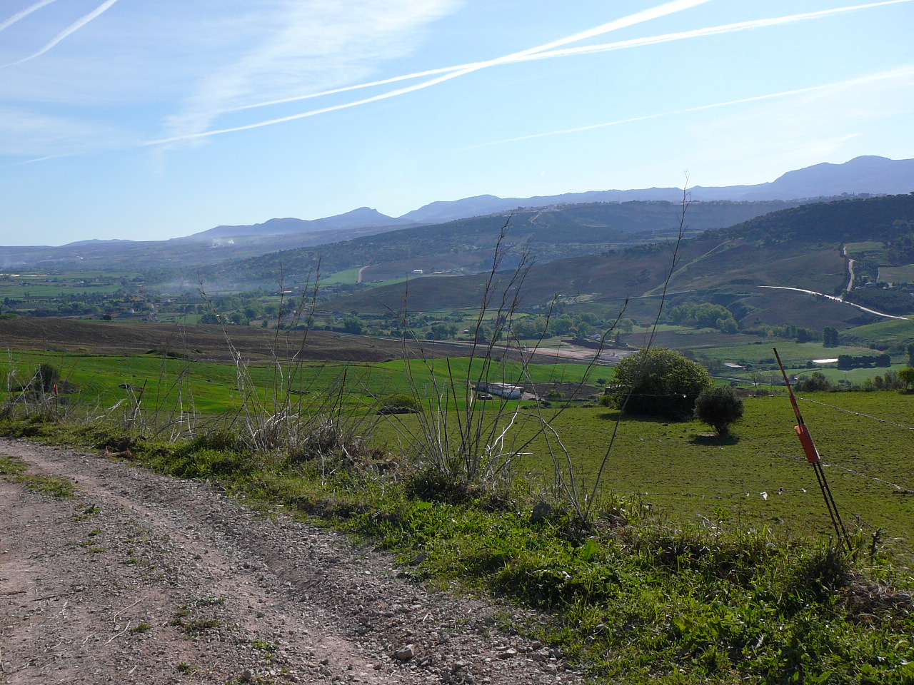 Puerto del Correo - Ronda (province de Málaga) La vallée du río Guadiaro Avant d'arriver à Ronda