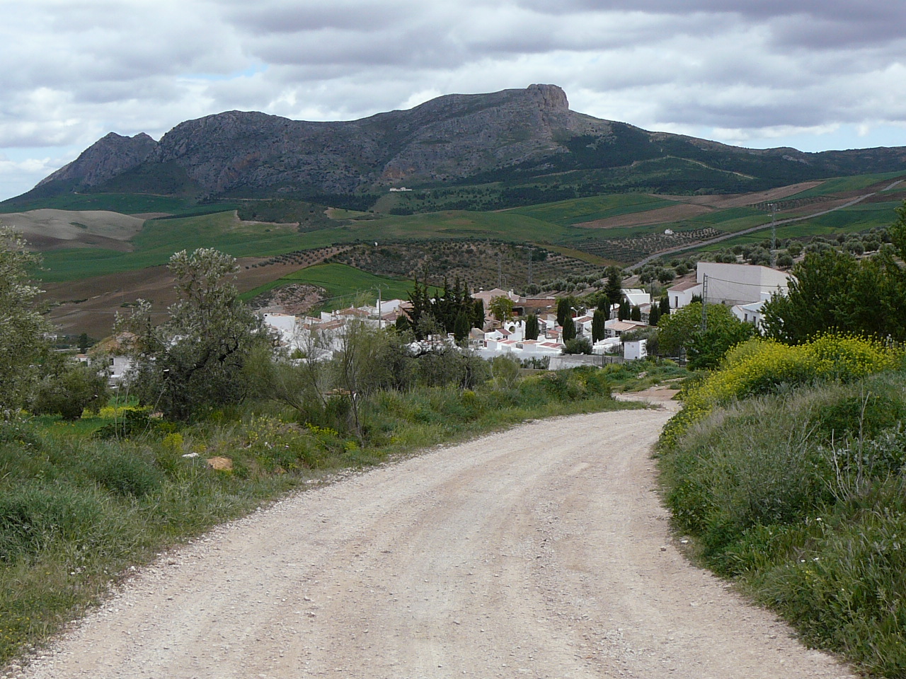Ronda - Ardales (province de Málaga) Le village de Serrato 