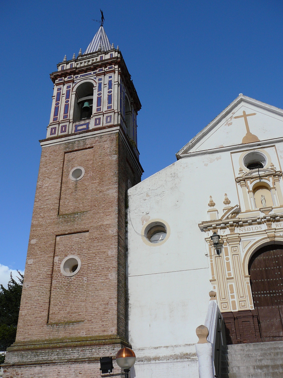 Ronda - Ardales (province de Málaga) Eglise d'Ardales 