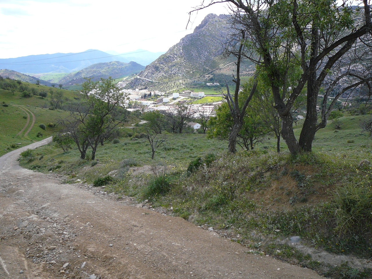 Ardales - Valle de Abdalajís (province de Málaga) En vue de Valle de Abdalajís 