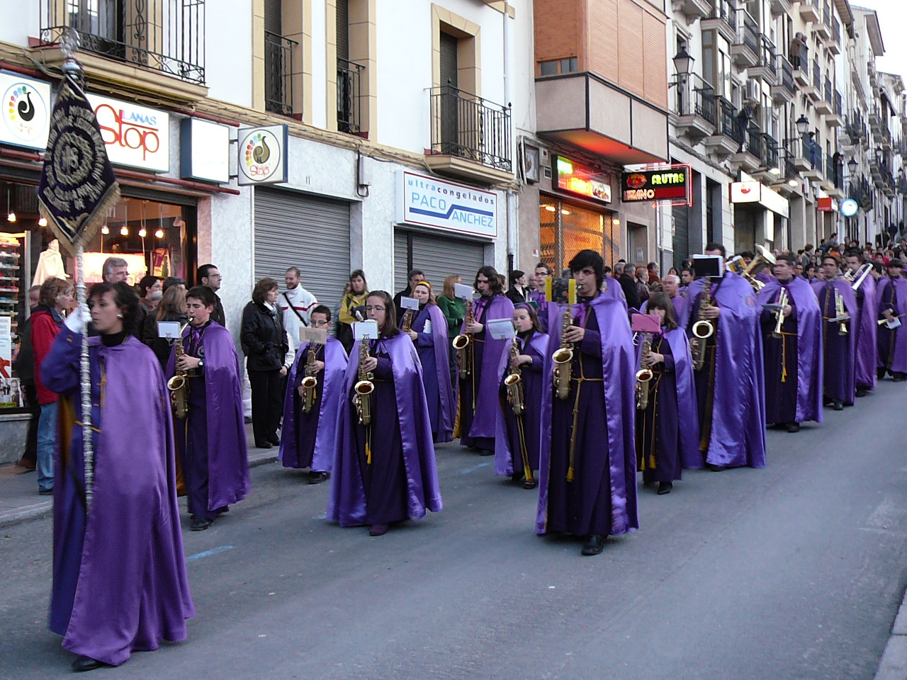 Priego de Córdoba - Alcalá la Real (province de Córdoba) La musique de la confrérie 