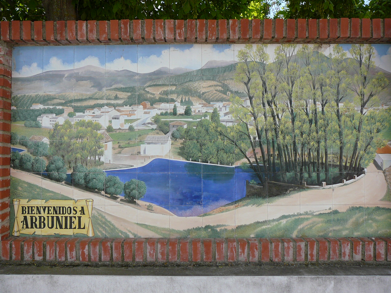 Carchelejo - Cambil (province de jaén) A l'entrée d'Arbuniel 